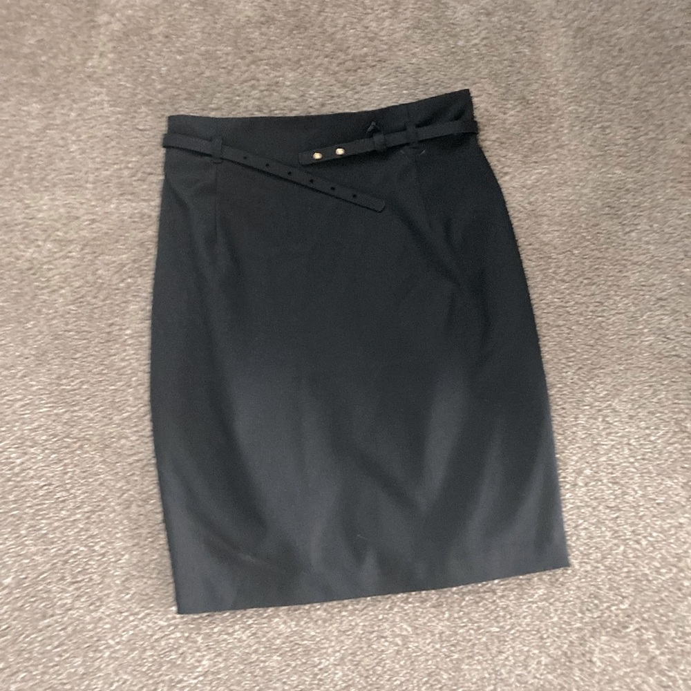 H&M Black Pencil Skirt - NWT